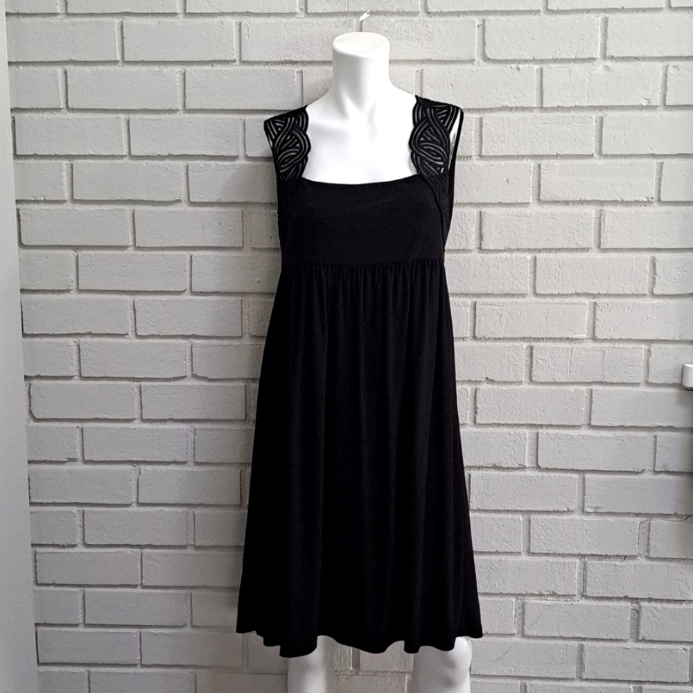Eliza J New York Black Sleeveless Lined Formal Dress. Size 8 NWOT